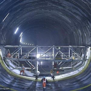 Qual é o impacto de um retardador de concreto na resistência à corrosão das a...